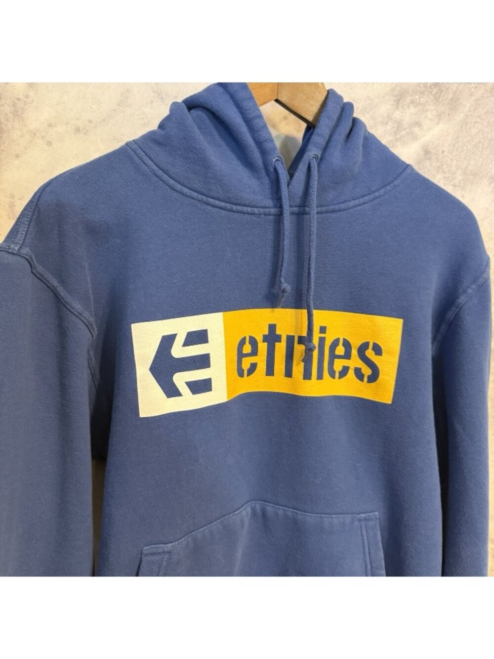 Etnies Skate Hoodie Blue Pullover Skateboard Sweatshirt Blue Size Small S